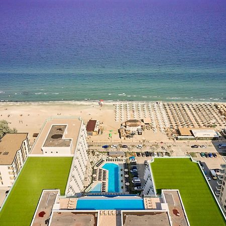 Crystal Beach - Infinity Pool & Spa Resort Нэводари Экстерьер фото
